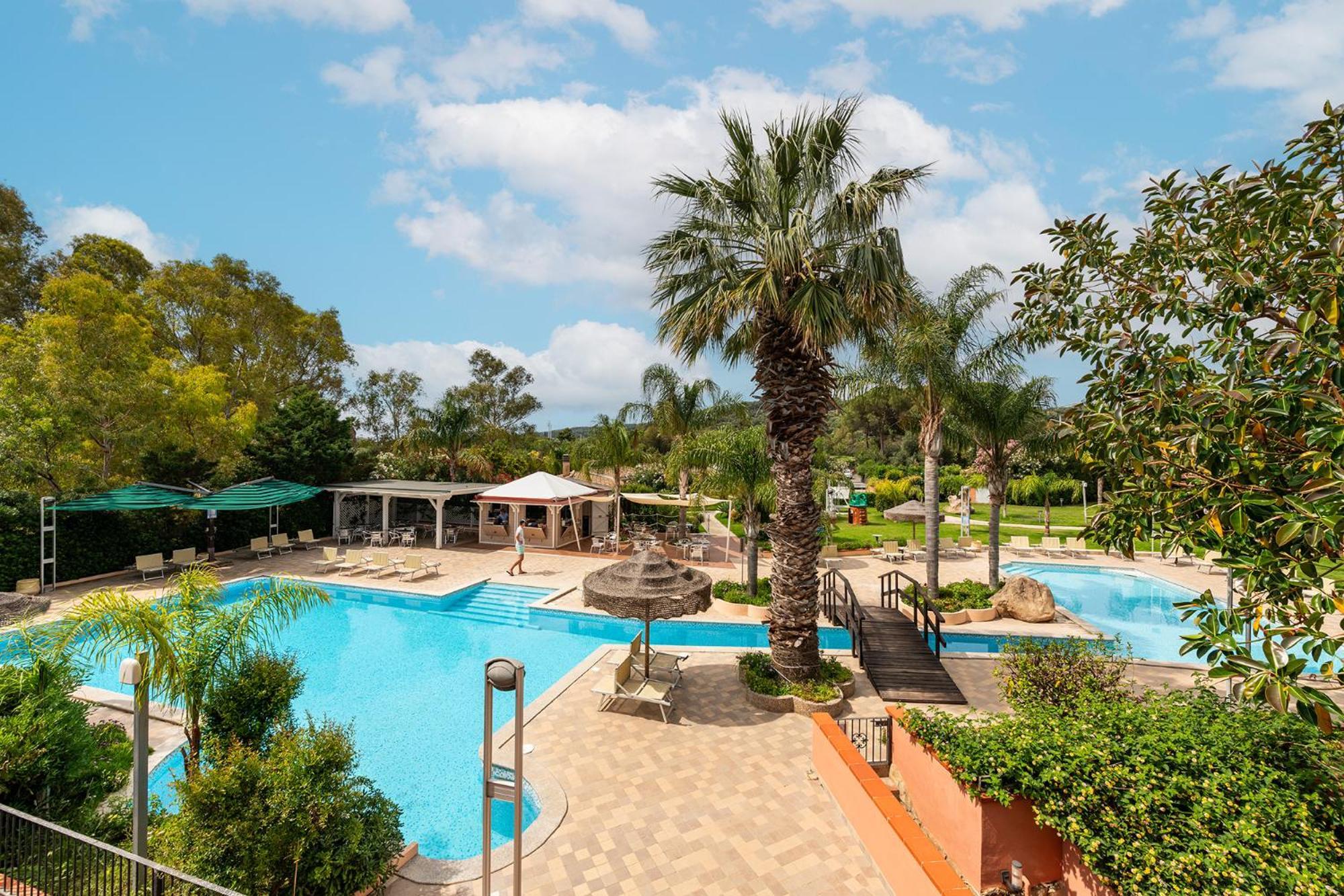 Green Village Resort Вилласимиус Экстерьер фото