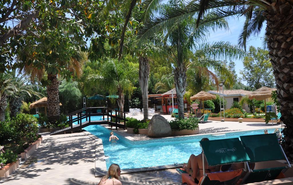 Green Village Resort Вилласимиус Экстерьер фото